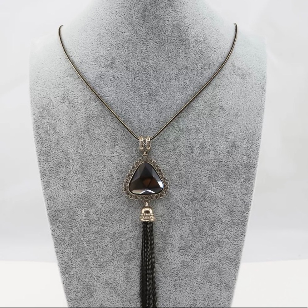 Very nice!! Gold plated long Necklace tassel . - Picture 2 of 7